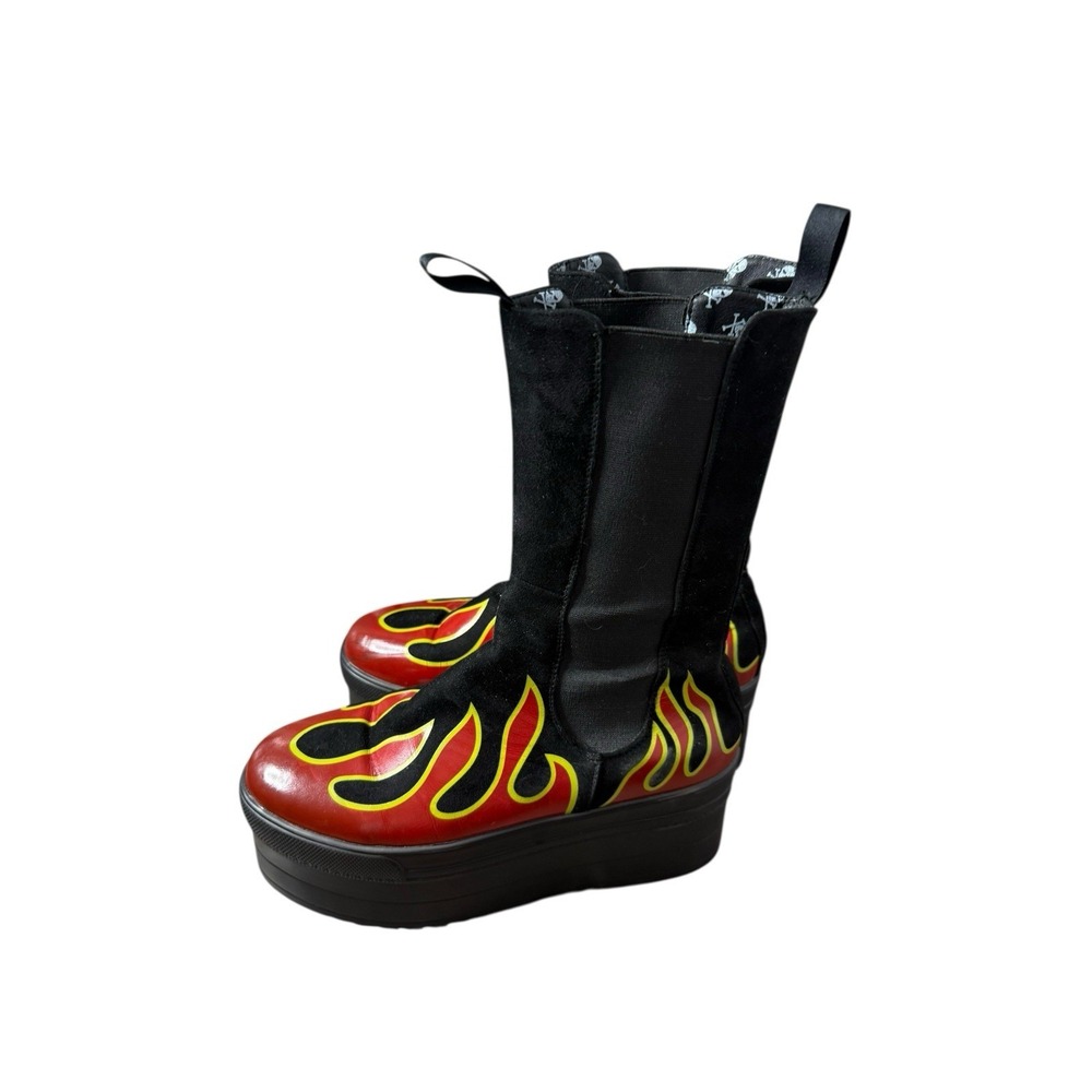 LAMODA Women's Black Flame Print Chunky Boots size 10